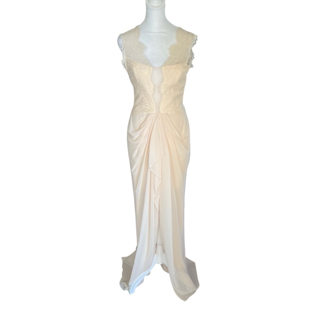 BCBGMAXAZRIA - Brandy Vanilla Draped
Lace Bodice Gown Sz 4 - Picture 5 of 15